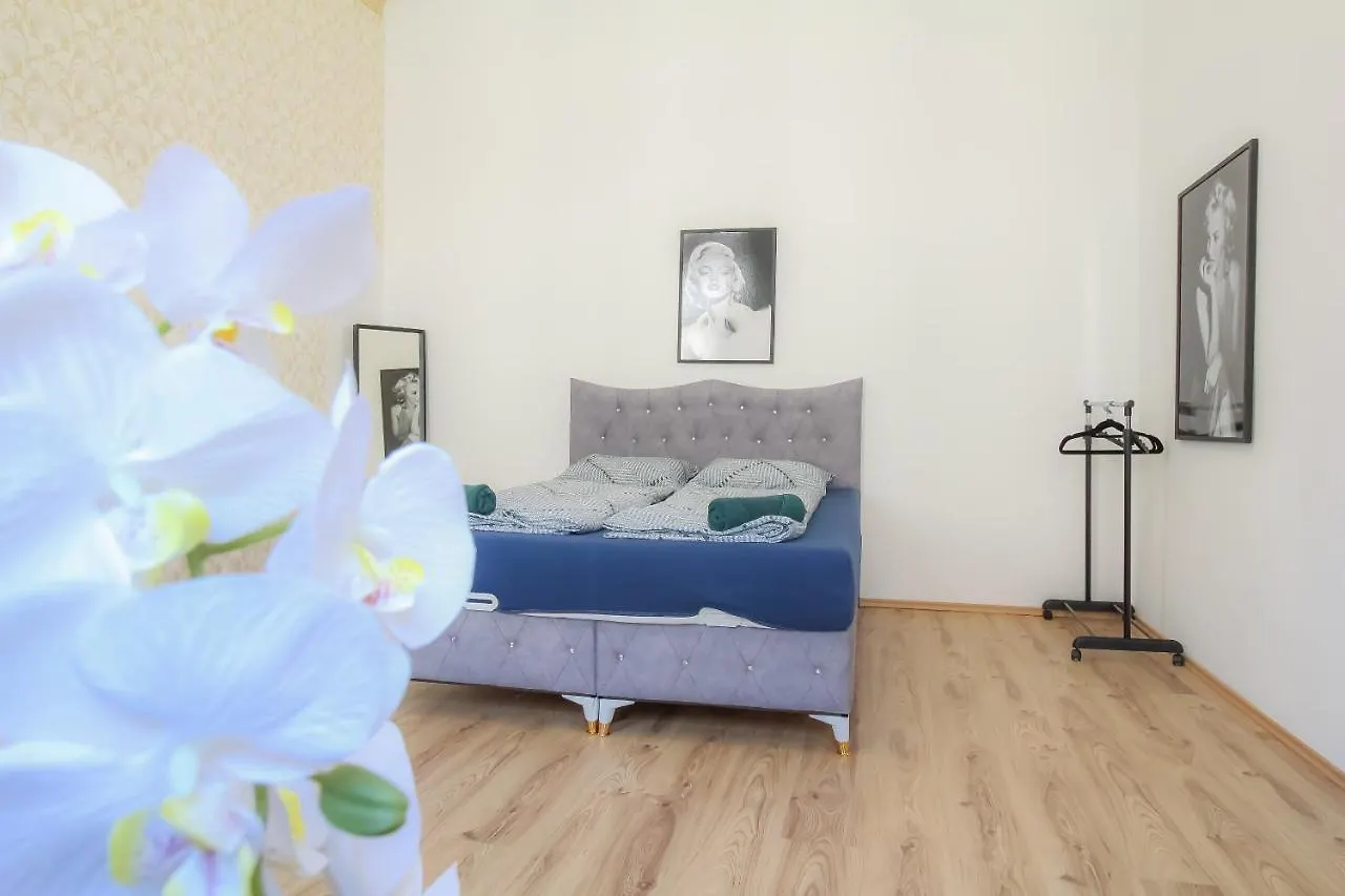 Luxury Apartment 10P Dw فيينا