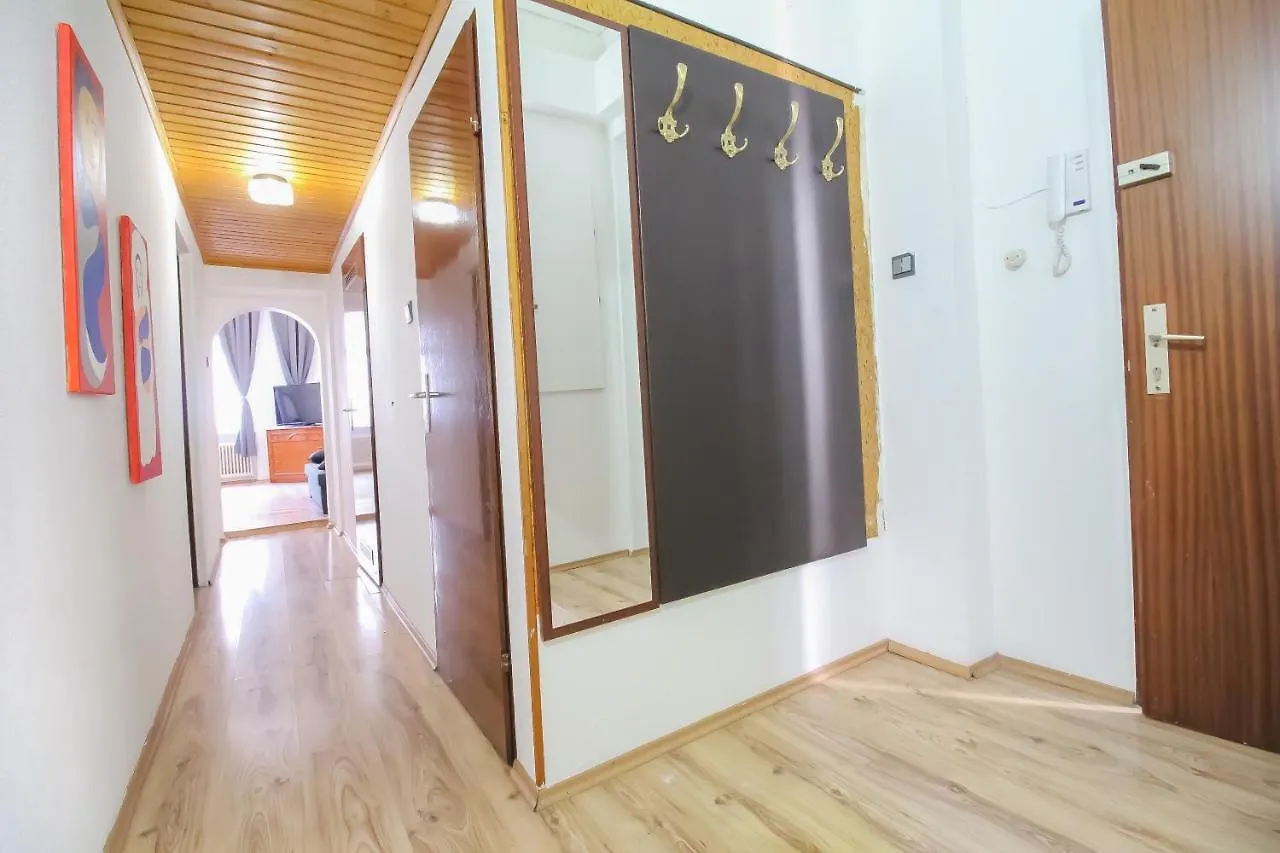 Luxury Apartment 10P Dw فيينا 0*,